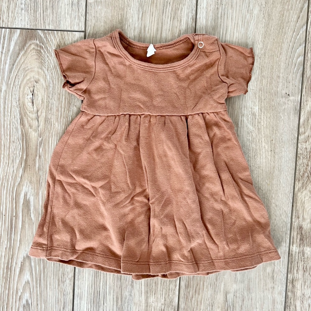 Quincy Mae Short Sleeve Dress